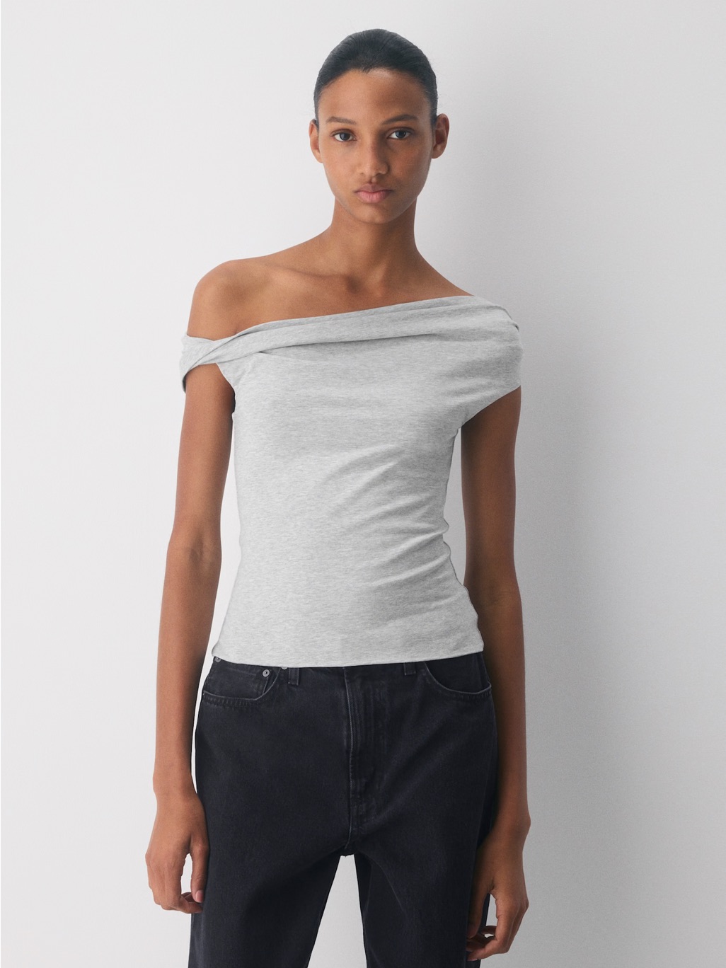 Aritzia Casual Contour Ravish Top